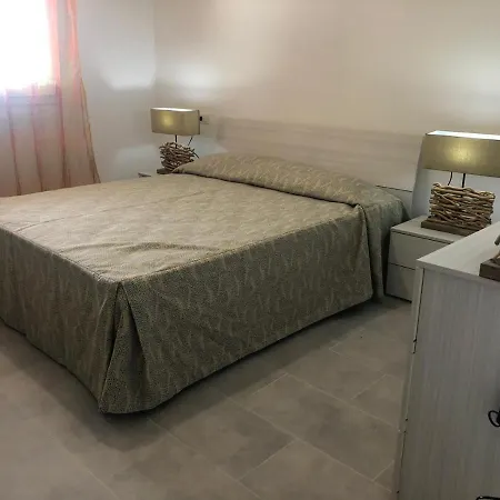 Le 5 Aparthotel Rodi Garganico
