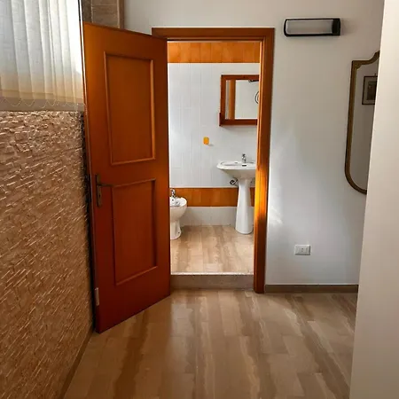 Le 5 Aparthotel