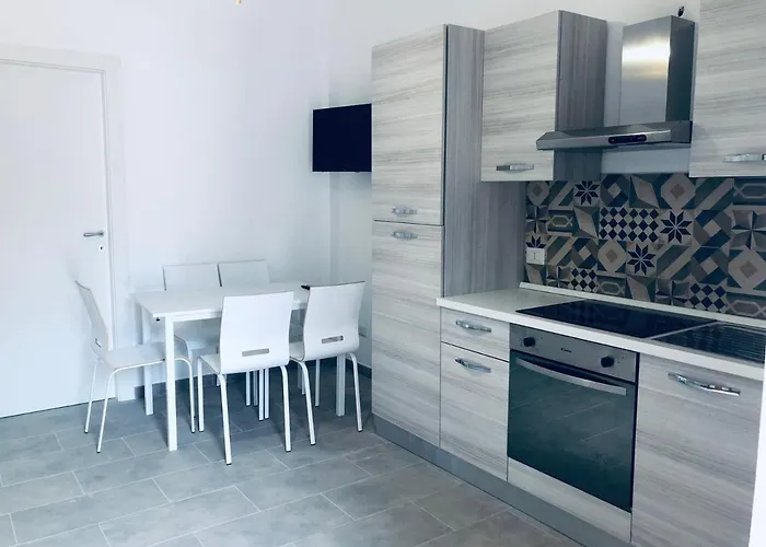 Lejlighedshotel Le 5 Rodi Garganico